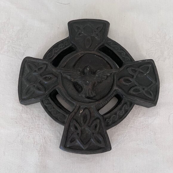 Wild Goose Studio Celtic Cross & Prayer For Peace Symbol - Picture 1 of 3